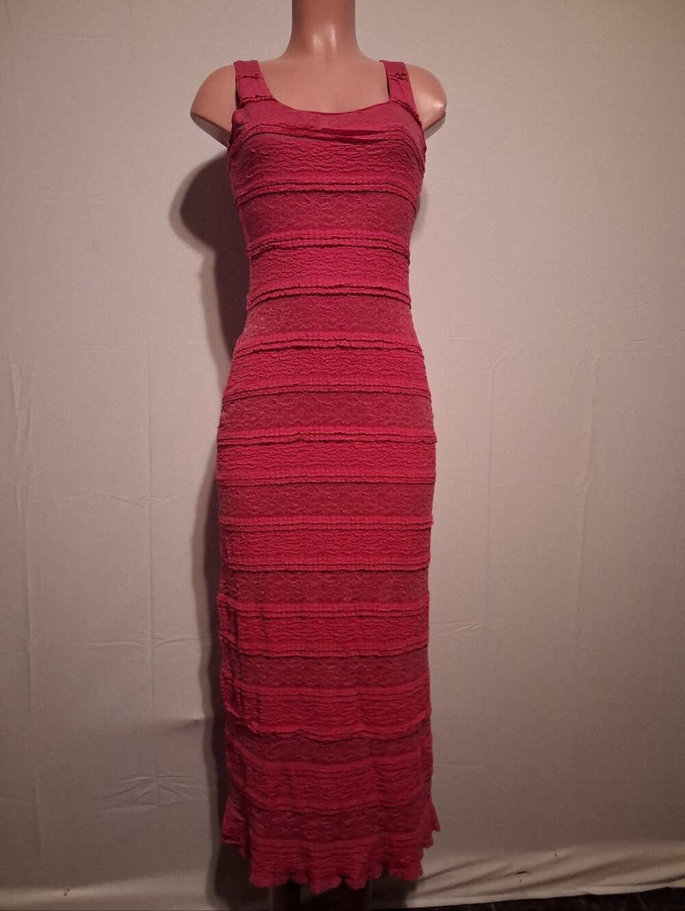 Chelsea & Violet Pink Tiered Lace Bodycon Maxi Dress - XS